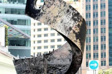 为什么新加坡河旁有只“胖鸟”？解密河畔雕像背后许许多多的故事
