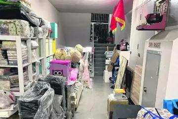 新加坡｜走廊变仓库 邻居气到搬