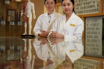 NTU助力新加坡中医药界培养新鲜血液