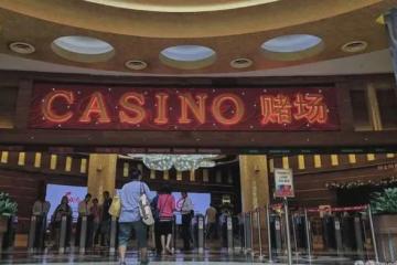 中国男子在新加坡赌场帮同胞换汇买筹码，被判坐牢1周！