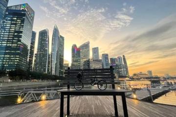 滨海湾的这把巨型椅子超出片，目测是下个网红打卡点