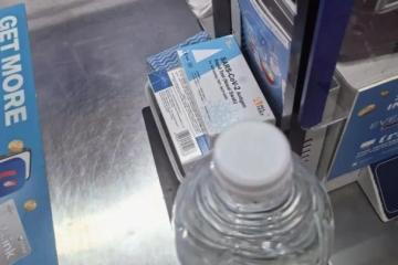 急诊排长队、抗原检测仪销量翻倍！新加坡新冠疫情还在升温!