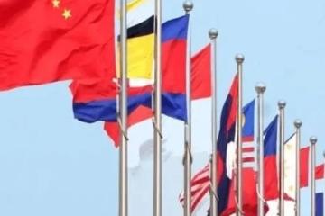 中国推出“东盟商务签”深化区域合作！五年自由行，最长单次可停留180天，新加坡成关键枢纽