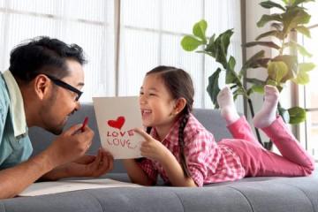 庆祝父亲活动迈入第十年 向沉稳守护家庭的父亲致敬
